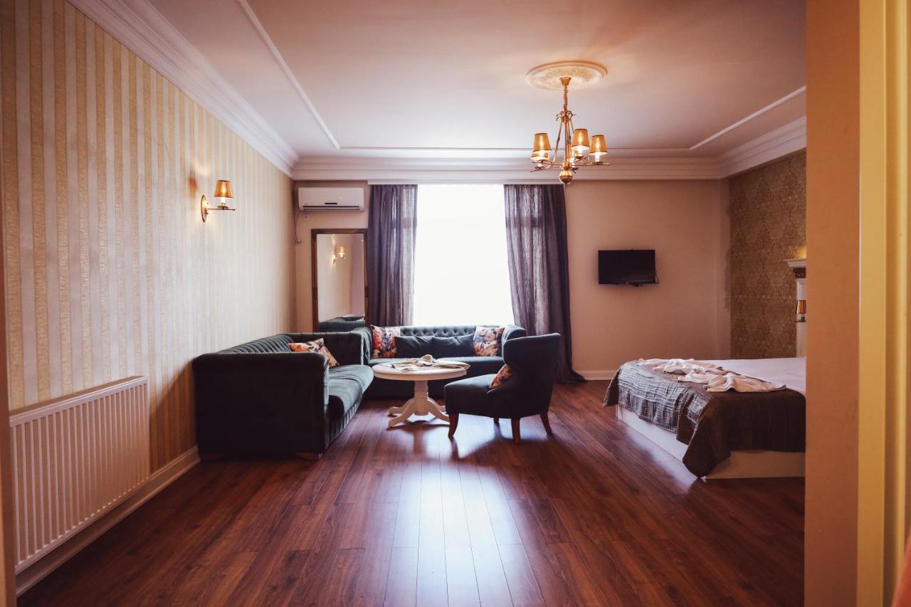 Nafron Hotel Prizren Kültér fotó