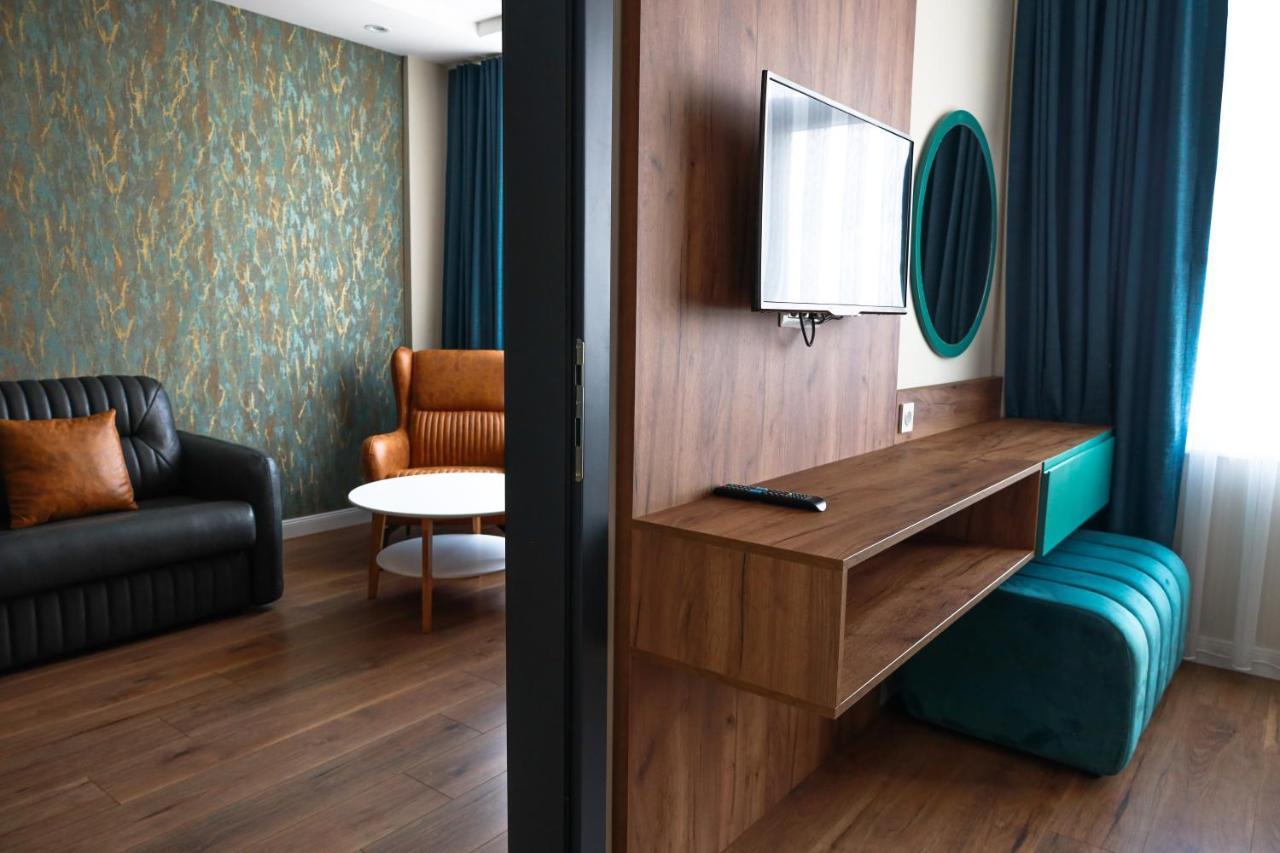 Nafron Hotel Prizren Kültér fotó